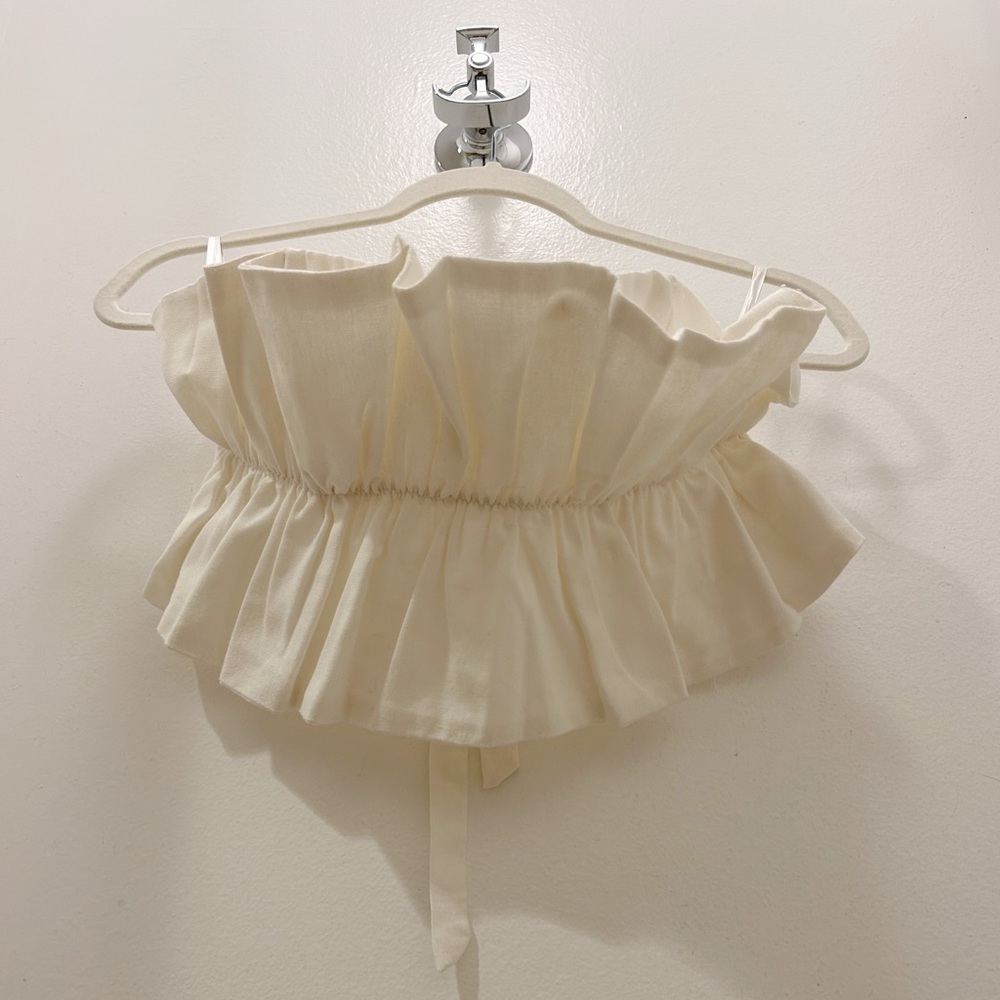 preppy ruffle bandeau top